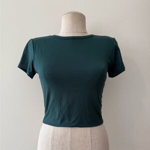 Casual Must-Have Crew Neck Crop Top